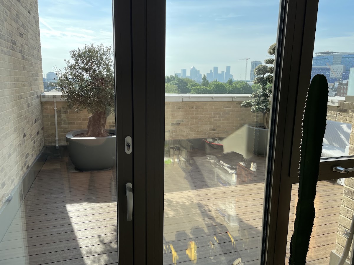 A1 Shines Window Cleaning Services — recent job in London