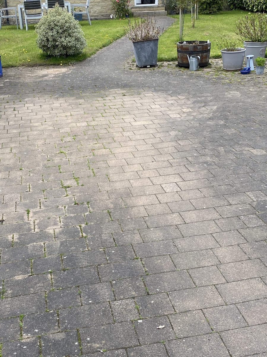 BASTOW window cleaning & pressure washing services — recent job in Bradford