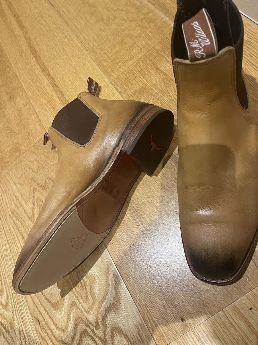 Caplaneris Key Cutting, Watch Repair Workshop, Engraving & Quality Shoe Repair — recent job in London