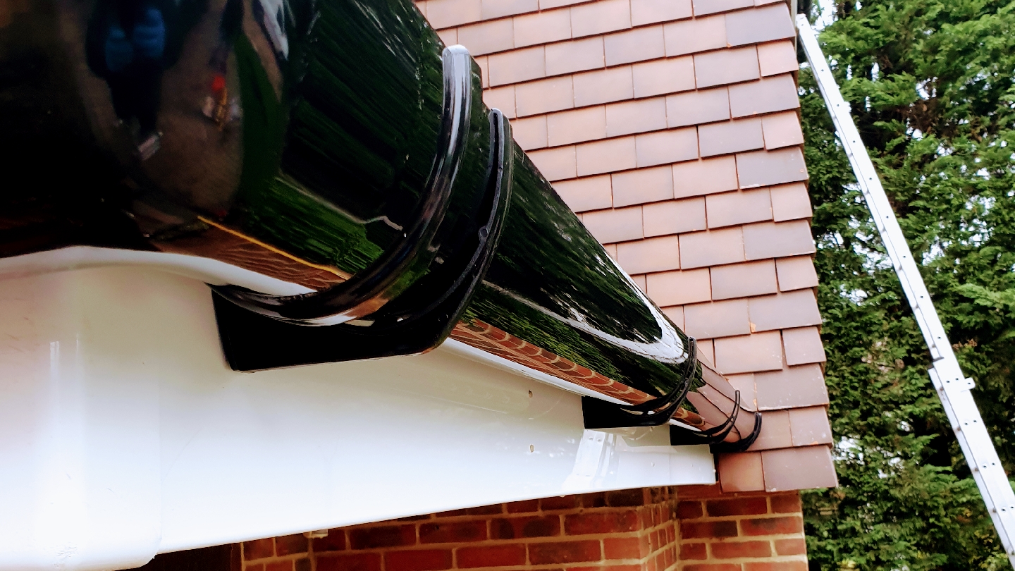 Guttering Bromley — website preview in the Forge design