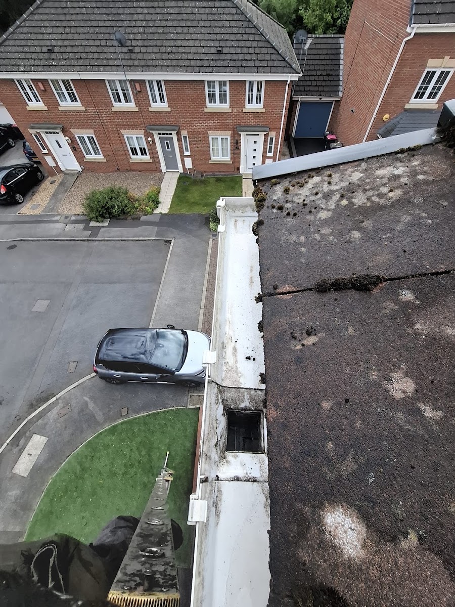 Matt's Gutter Cleaning — recent job in Sheffield
