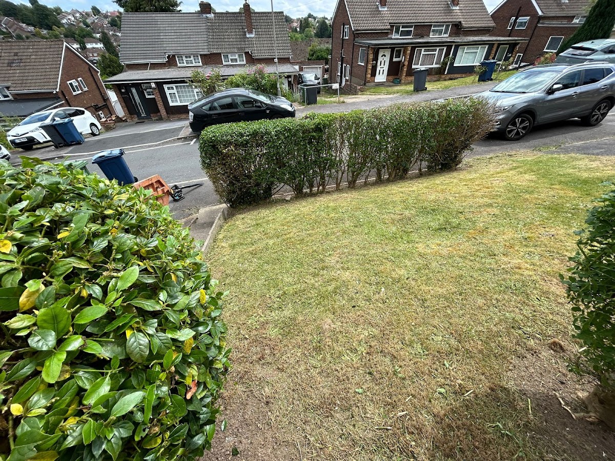 RM&K Gardening Services — recent job in Hayes